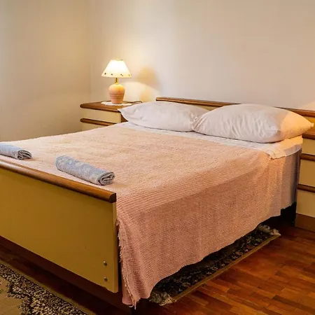 Vecchia Oliva Hotel *